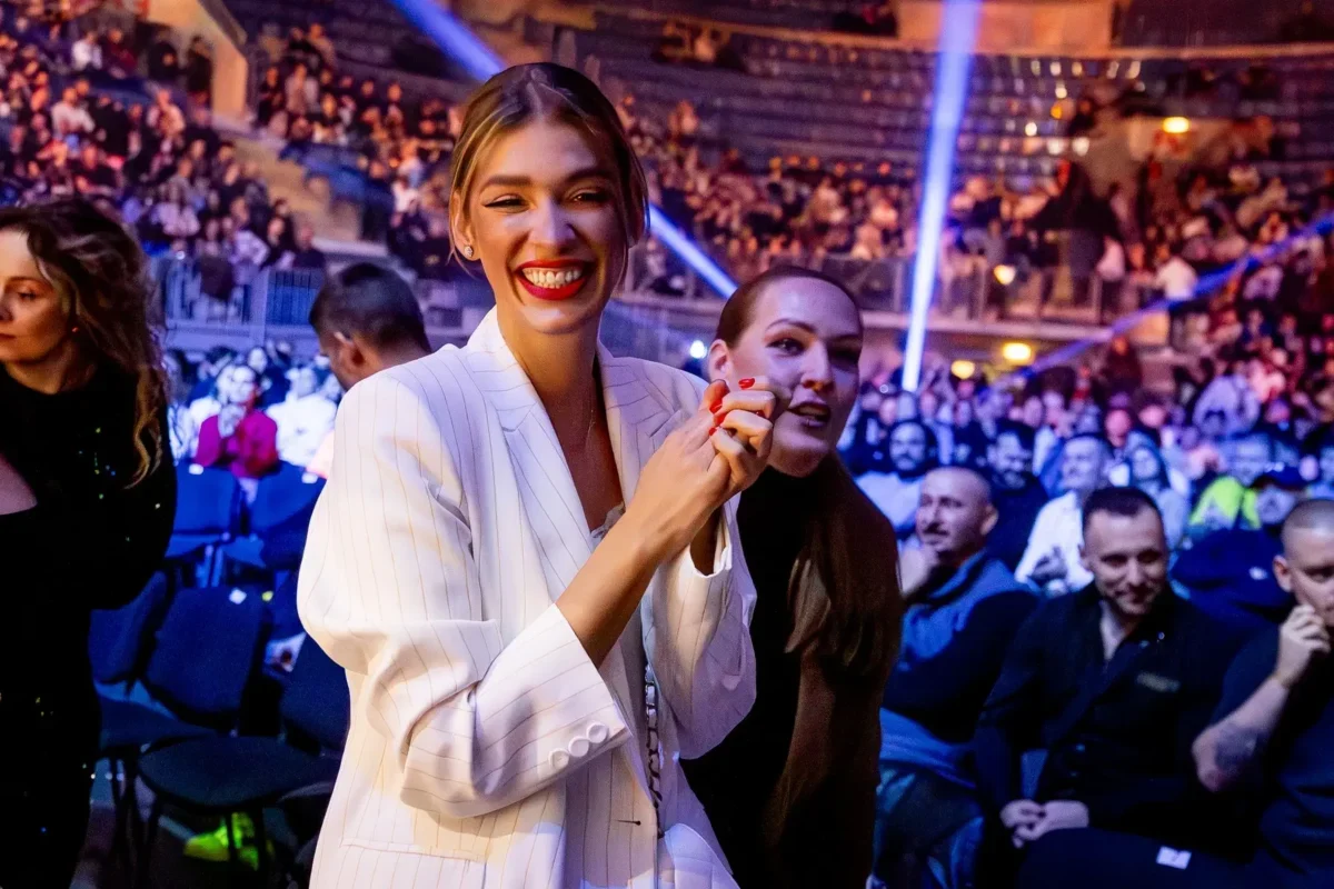 Moderátorka Jasmína Alagič.