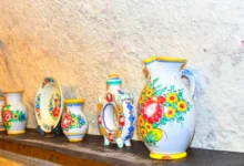 český porcelán na římse