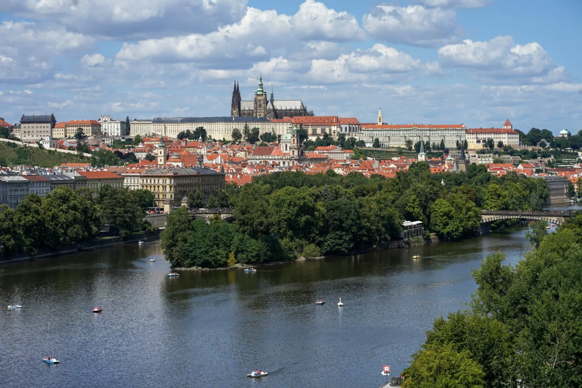 Pohled na Pražský hrad. 