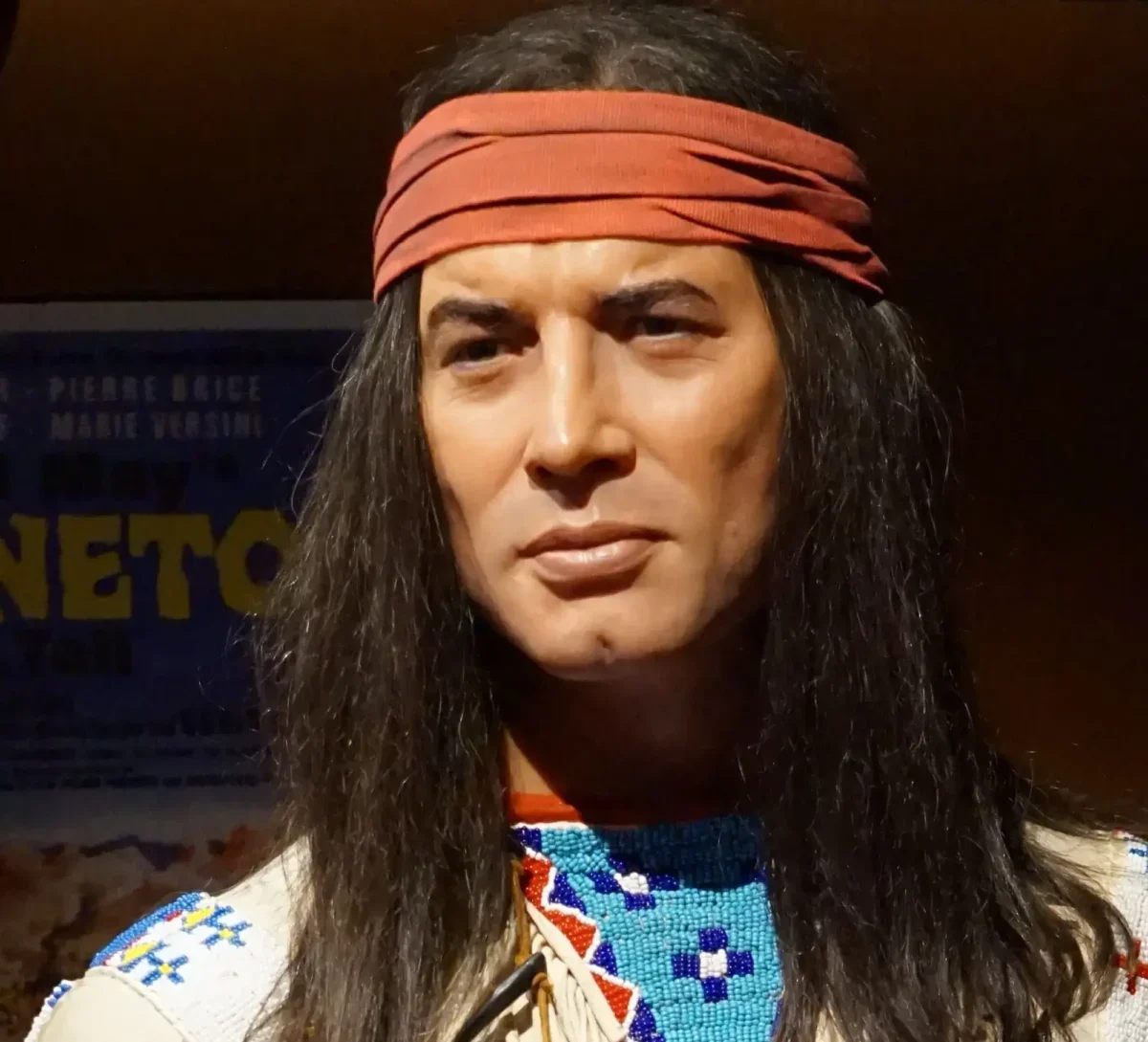 Indiánský náčelník v Muzeu voskových figurín v Praze