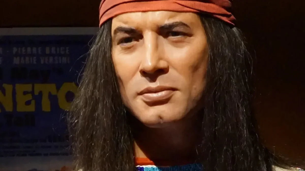 Indiánský náčelník v Muzeu voskových figurín v Praze