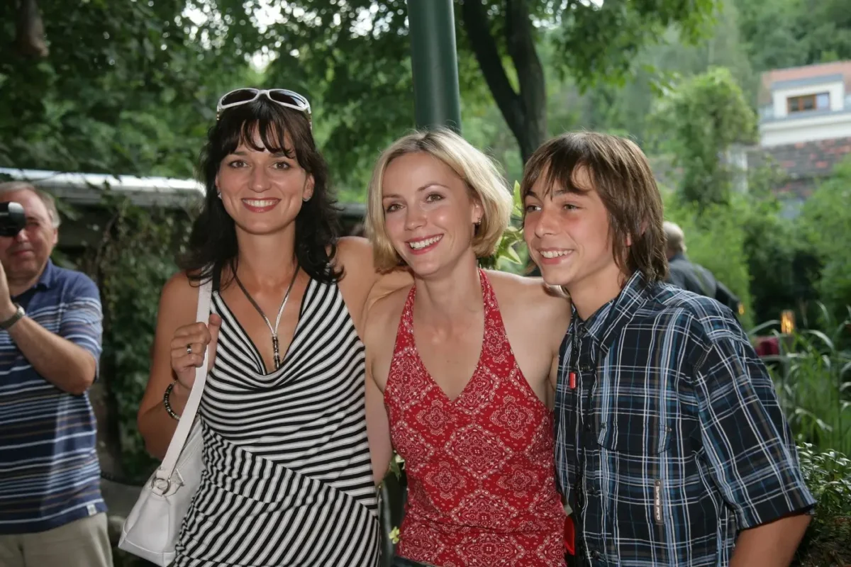 profimedia-0026747679 | TVGURU.cz Martin Holec (vlevo) na natáčení Ordinace