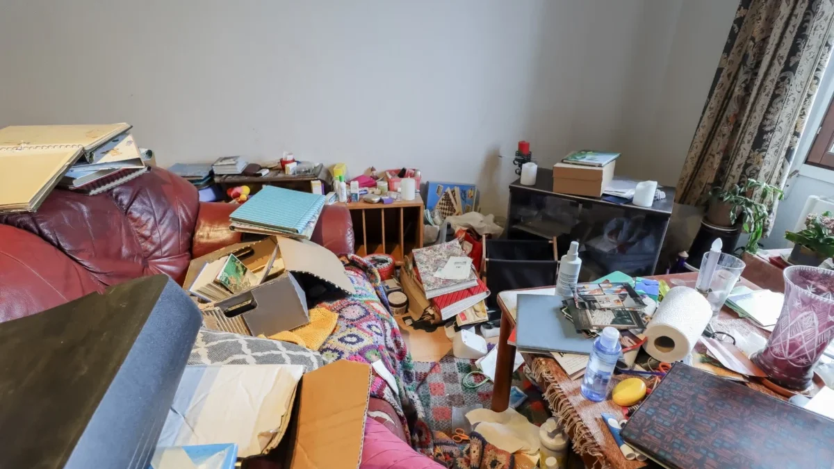 Nepořádek v místnosti