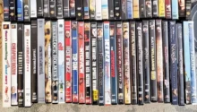 filmy na dvd v řadě vedle sebe