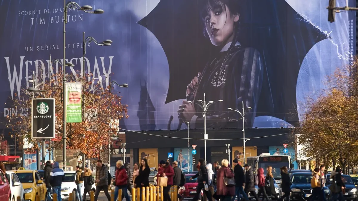 Netflix láká na očekávanou 3. řadu seriálu Wednesday. Zdroj: Shutterstock