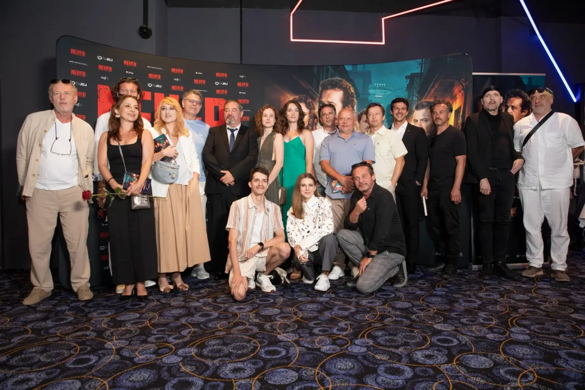 Herecké složení seriálu Neuer