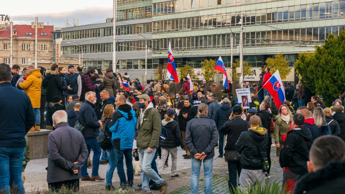 Slováci protestují v ulicích. 