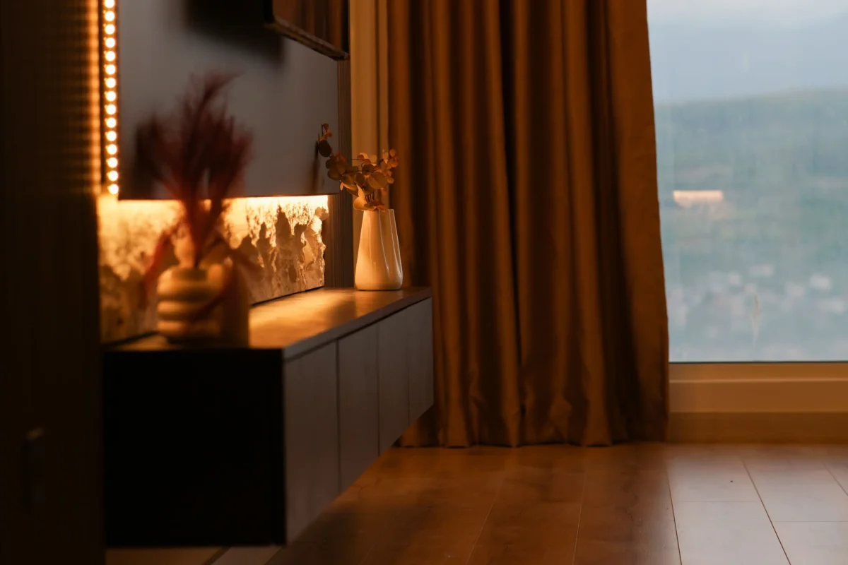 ambientní osvětlení u televize