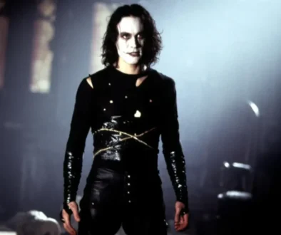 Fotografie z filmu Vrána.