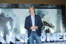Režisér Michael Bay.