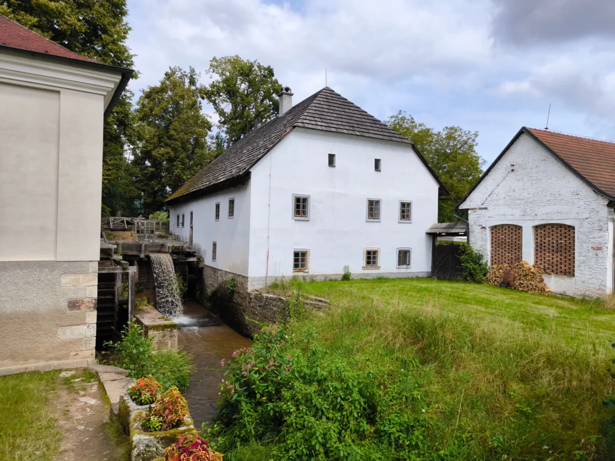 Mlýn v Ratibořicích