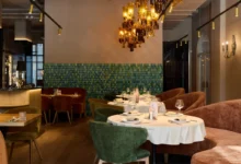 prázdná restaurace