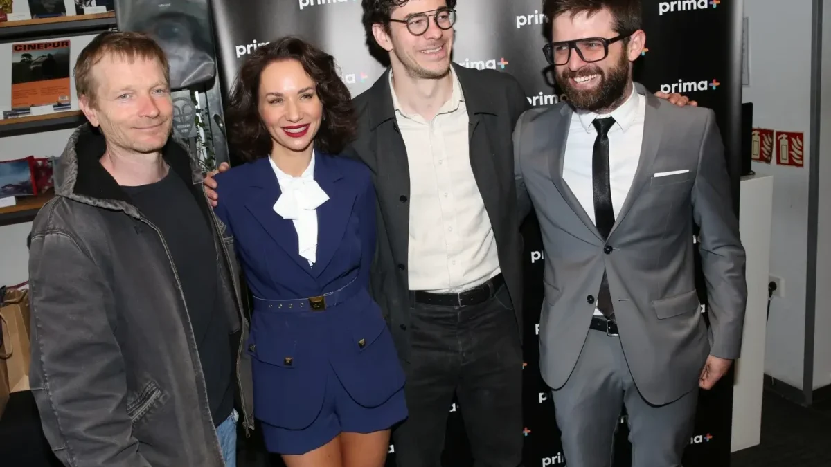 Herci seriálu Pod hladinou