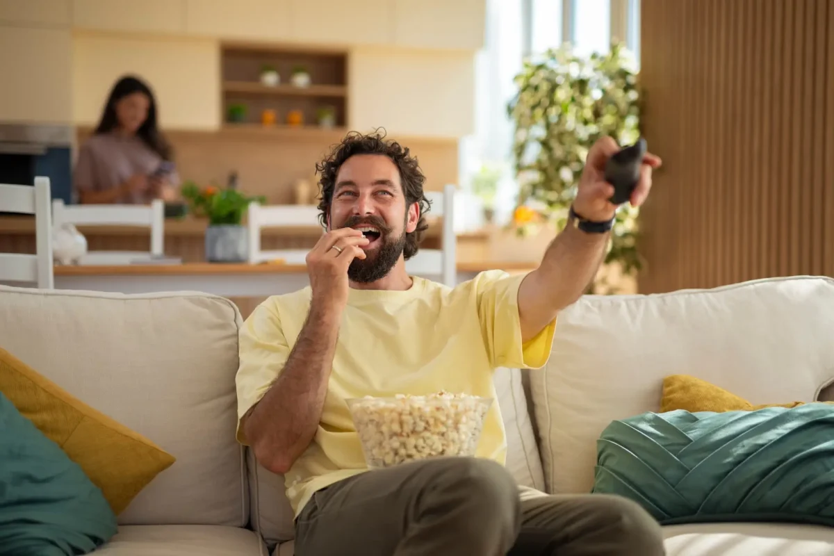 Streamovací platformy představují konec válek o ovladač. Zdroj: Shutterstock | TVGURU.cz Streamovací platformy představují konec válek o ovladač. Zdroj: Shutterstock