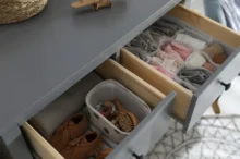 A co vaše šuplíky? Nejsou v nich cetky, z nichž by se mohl vyklubat poklad?