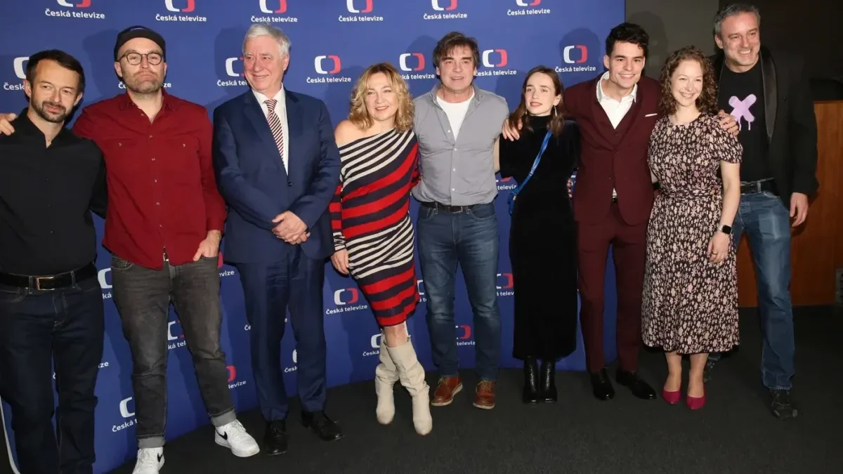 Herci ze seriálu Smysl pro tumor