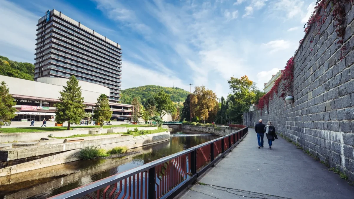 shutterstock_722985748-2-2