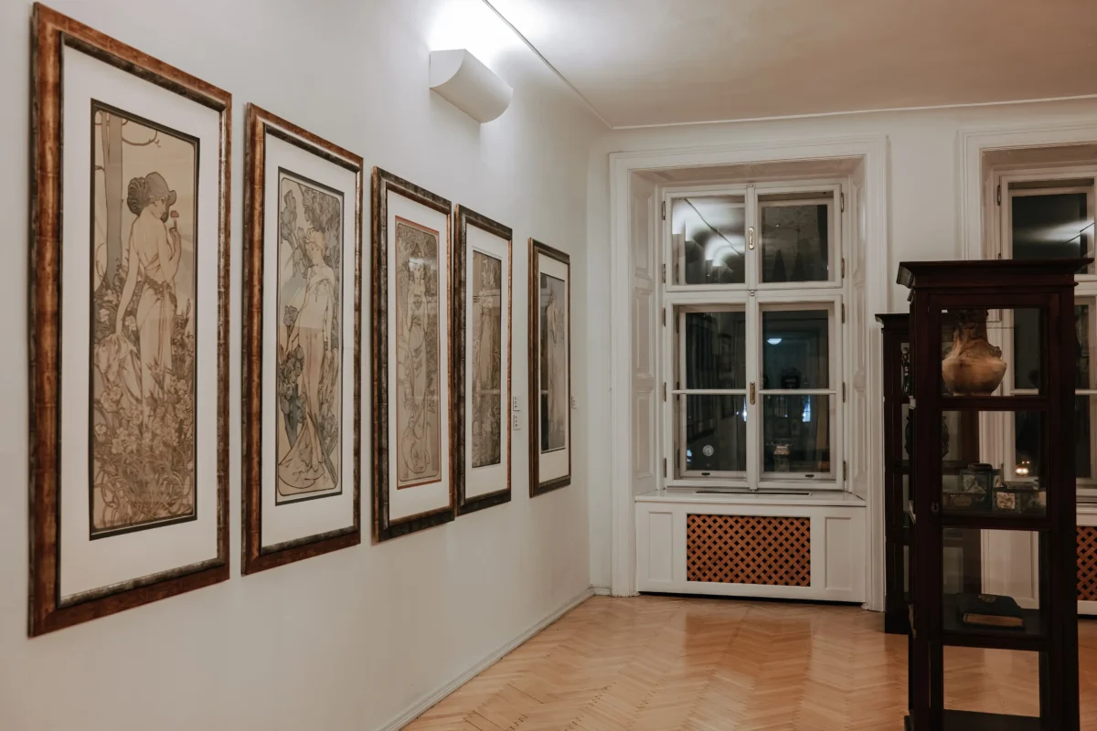 Obrazy Alfonse Muchy.