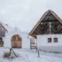 Zasněžená chata