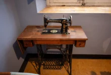 Starý šicí stroj