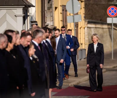 Uvítací ceremoniál prezidenta České republiky a první dámy.