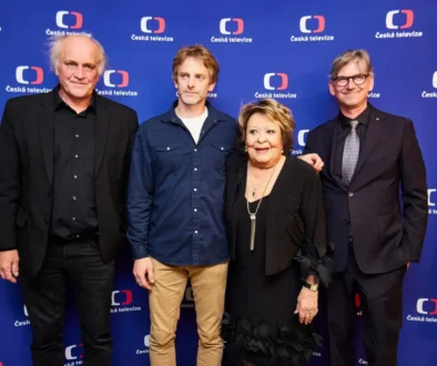 Čeští herci, režisér a scenárista.