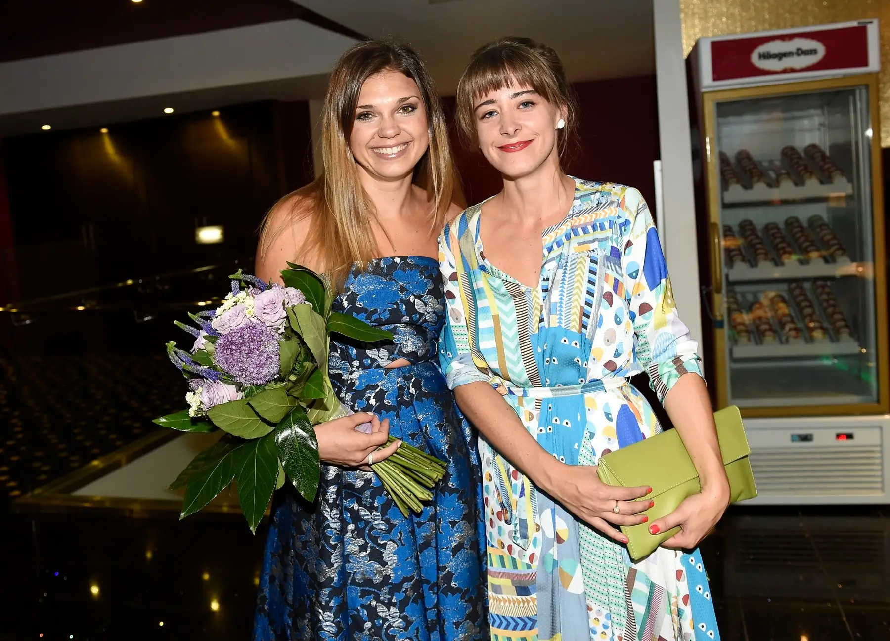 Denisa Pfauserová, Anna Stropnická