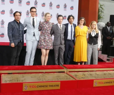 Herci ze seriálu Teorie velkého třesku.