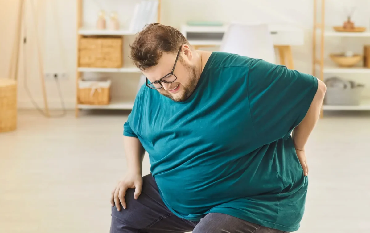 Obezita není jenom estetický problém. Trpí tím tělo i běžný život. Zdroj: Shutterstock