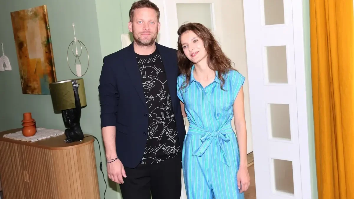 Jakub Prachař a Sara Sandeva