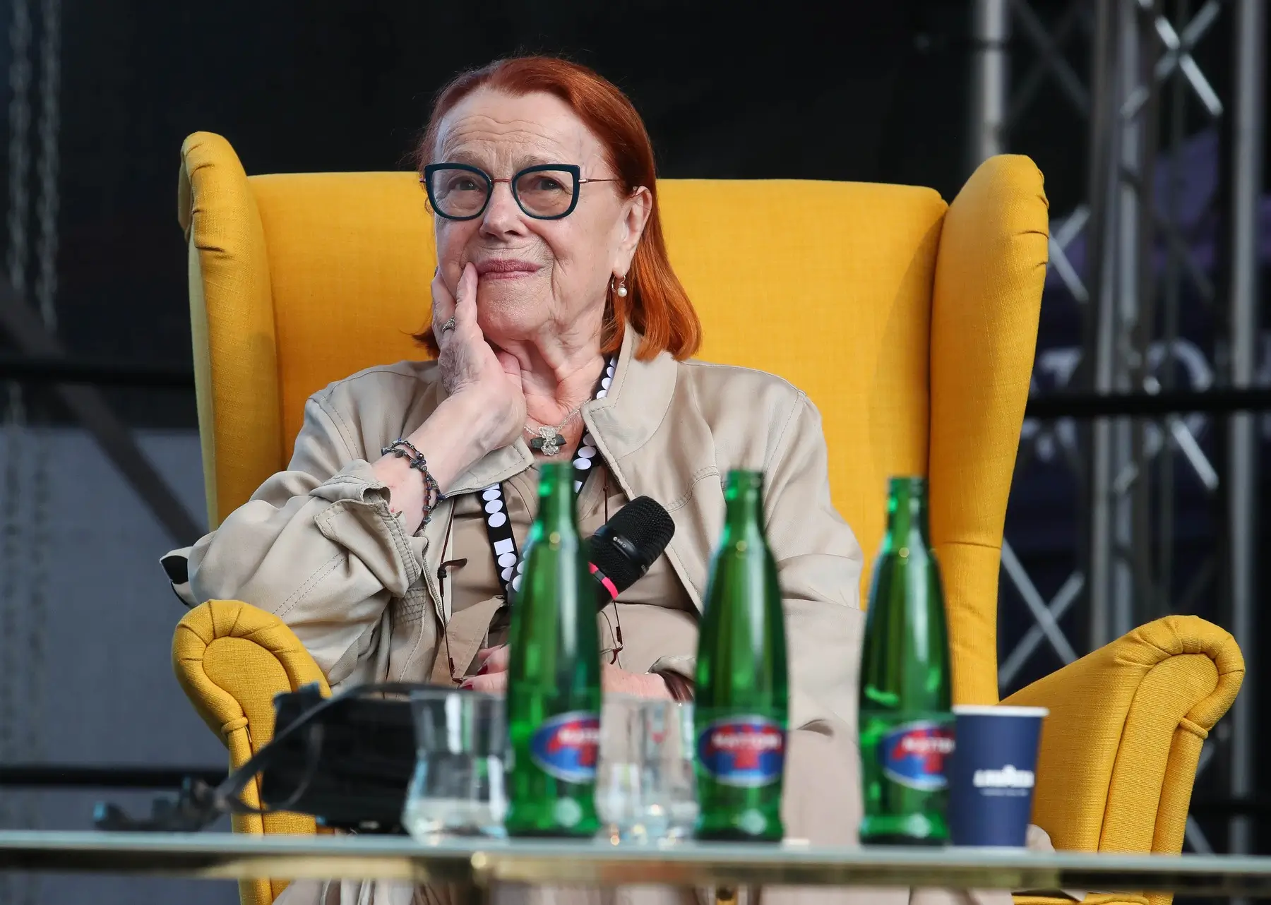 Iva Janžurová