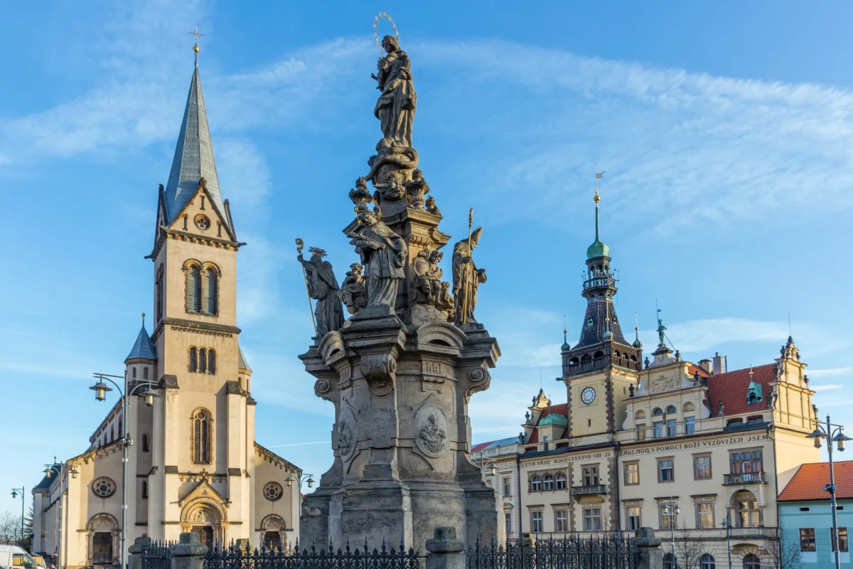 shutterstock_642120919-2 | TVGURU.cz Náměstí ve městě Kladno