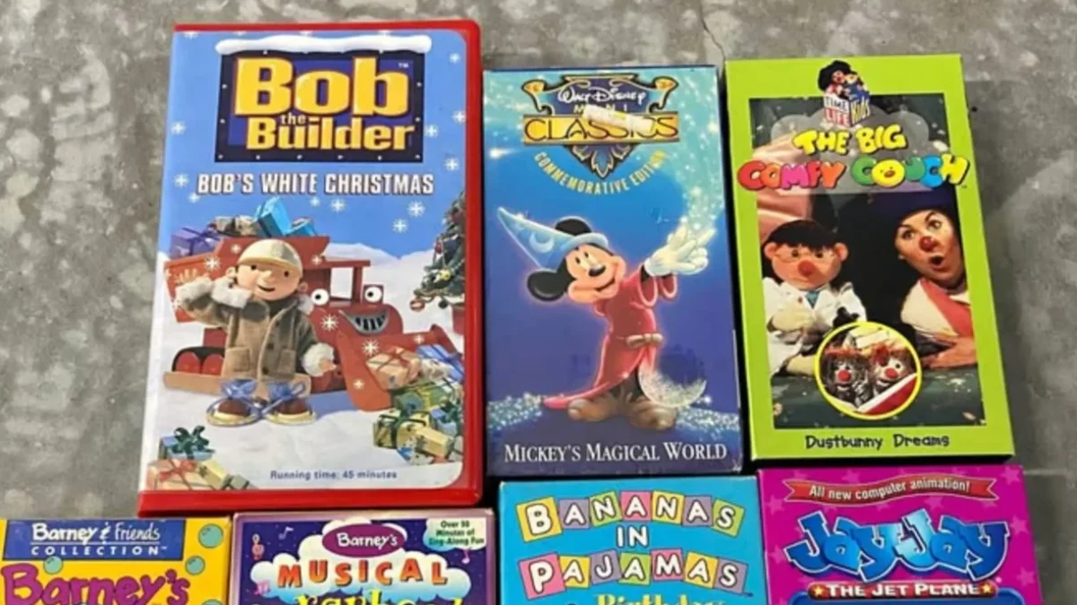 pohádky na dvd vedle sebe v řadě