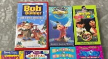 pohádky na dvd vedle sebe v řadě
