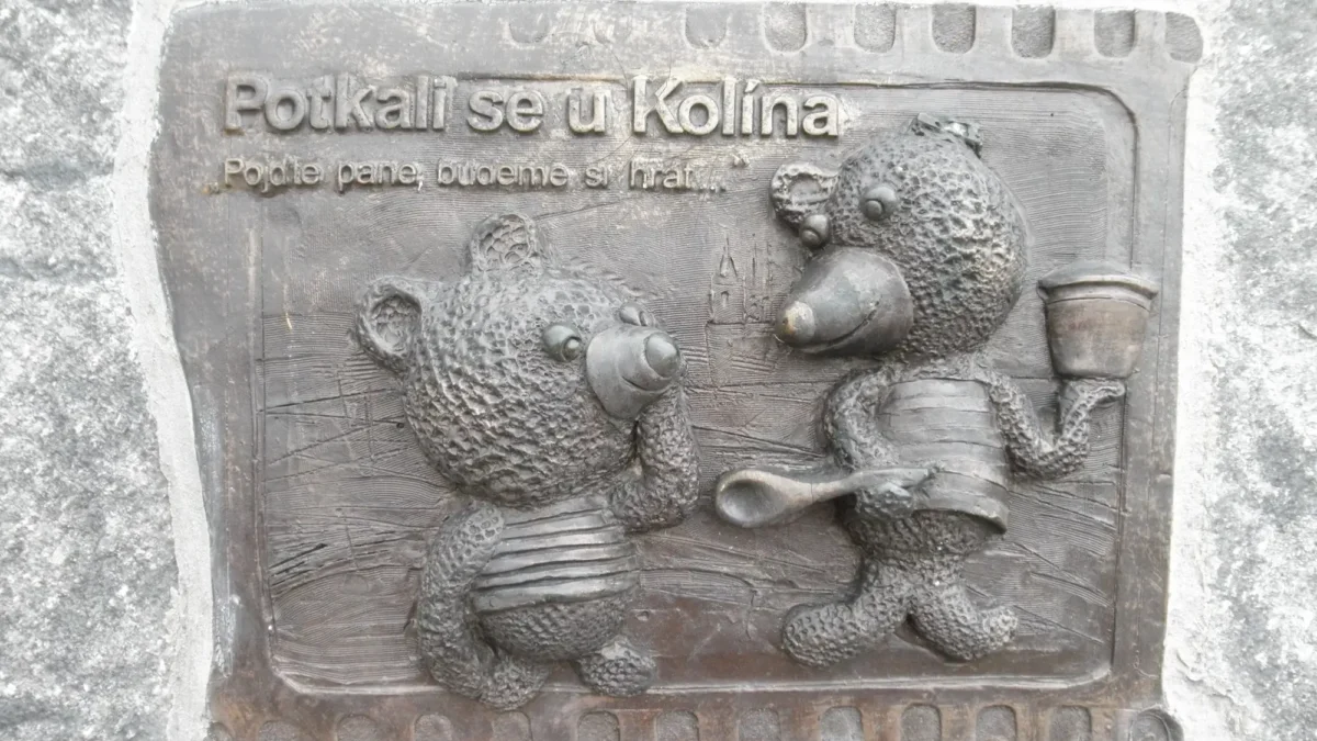 Plaketa Potkali se u Kolína