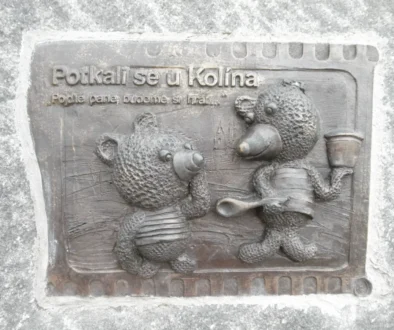 Plaketa Potkali se u Kolína