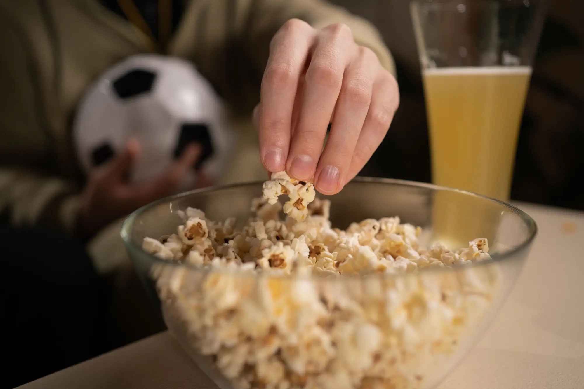 popcorn u televize