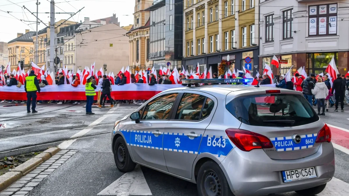 polska policie kontroluje protesty v Polsku