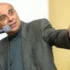 Ivan Mládek mluví do mikrofonu.