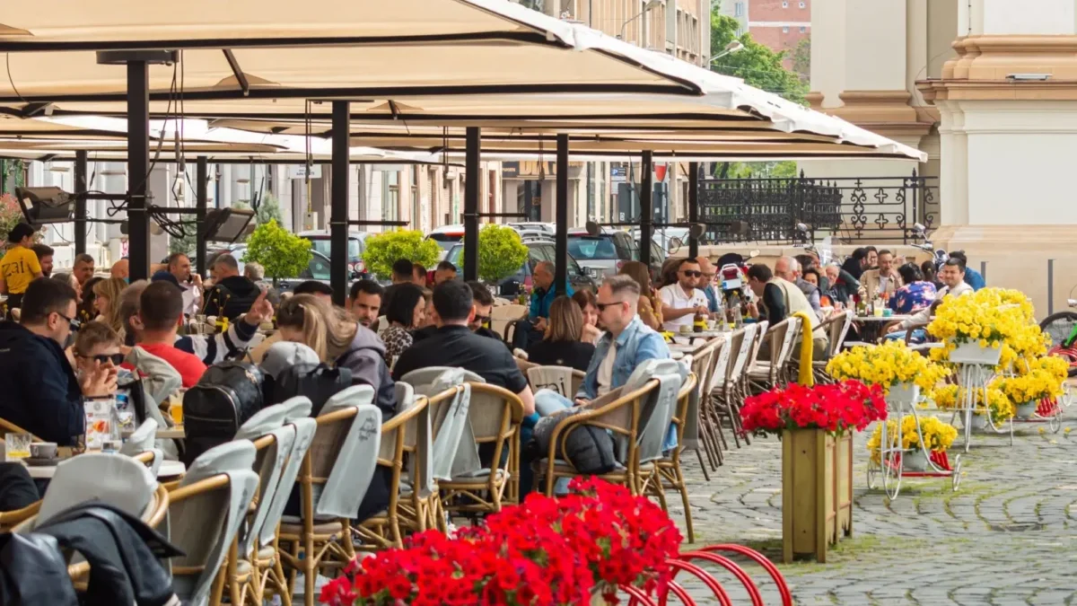 Češi v restauraci