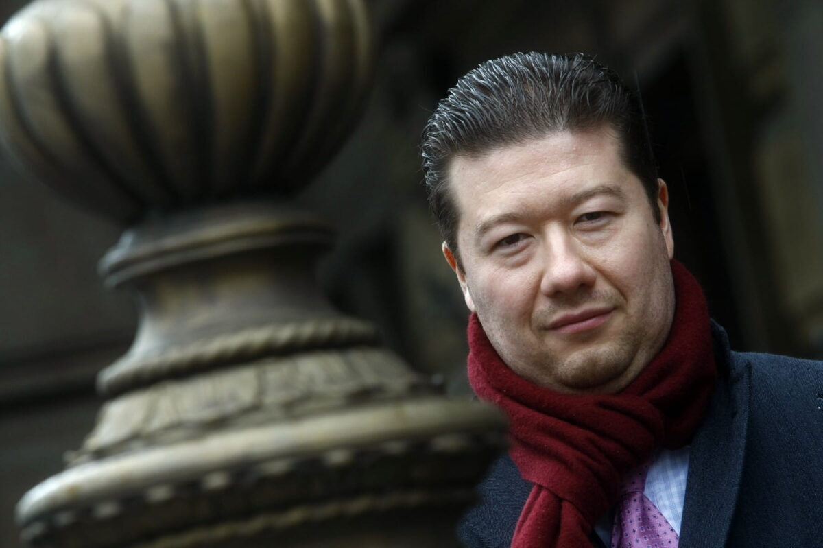 tomio okamura