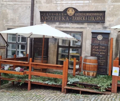 fotka restaurace-baru Zámecká Lékárna