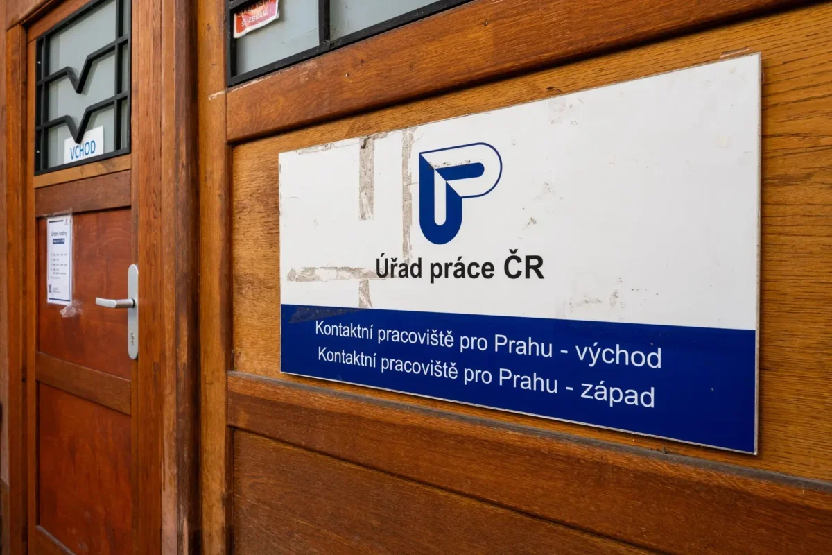 Dveře Úřadu práce ČR