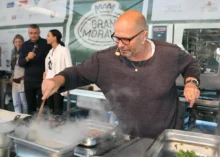 Zdeněk Pohlreich vaří na Garden Food Festivalu