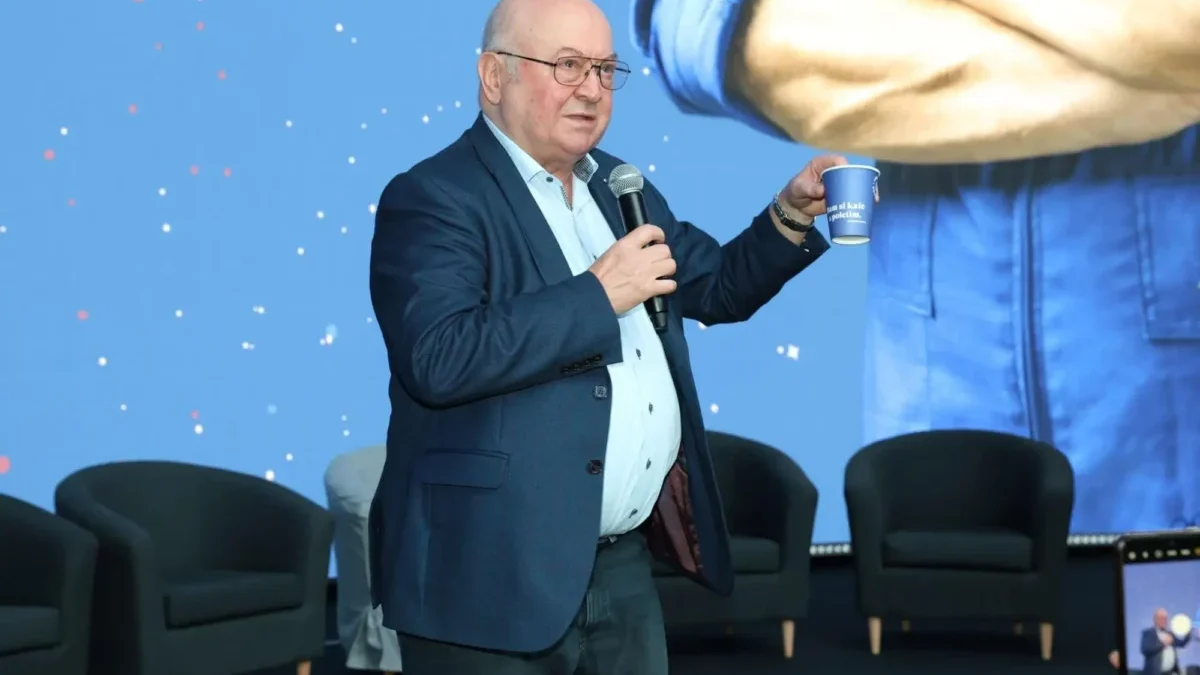 Vladimír Remek na slavnostním programu v Planetáriu v roce 2025