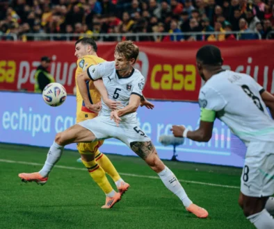Posch Stefan hraje fotbal.