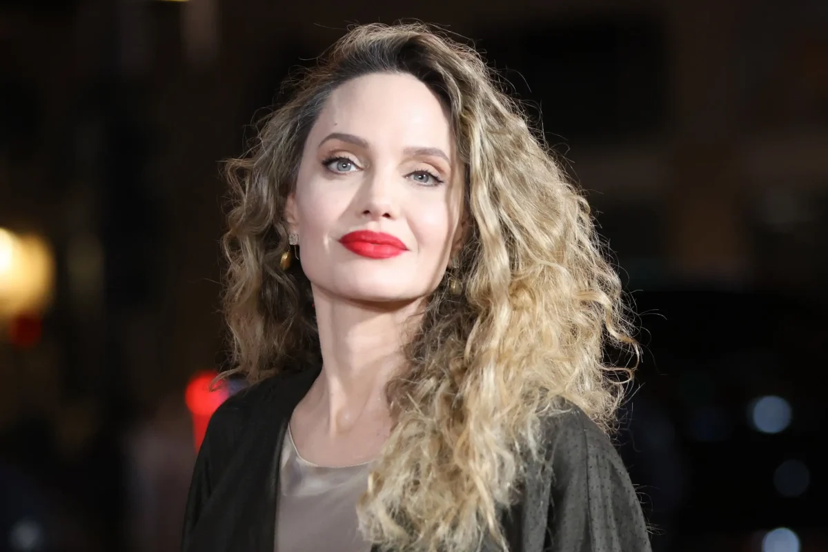 Herečka Angelina Jolie.