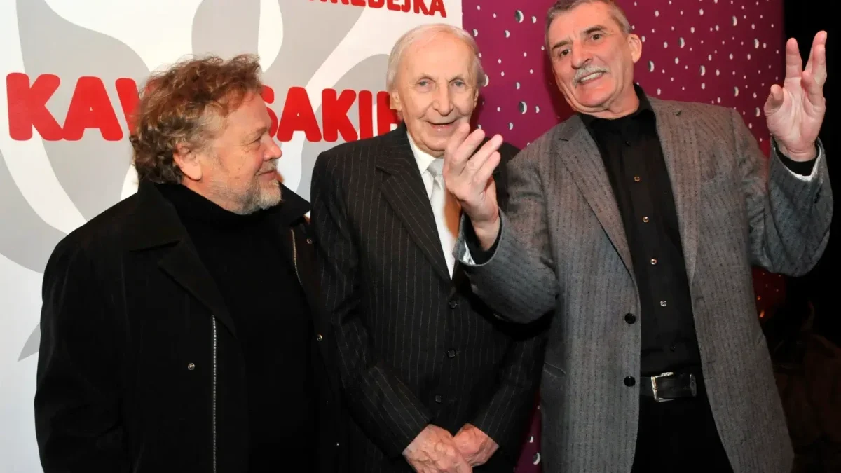 chudík a další herci na premiéře filmu Kavasaki