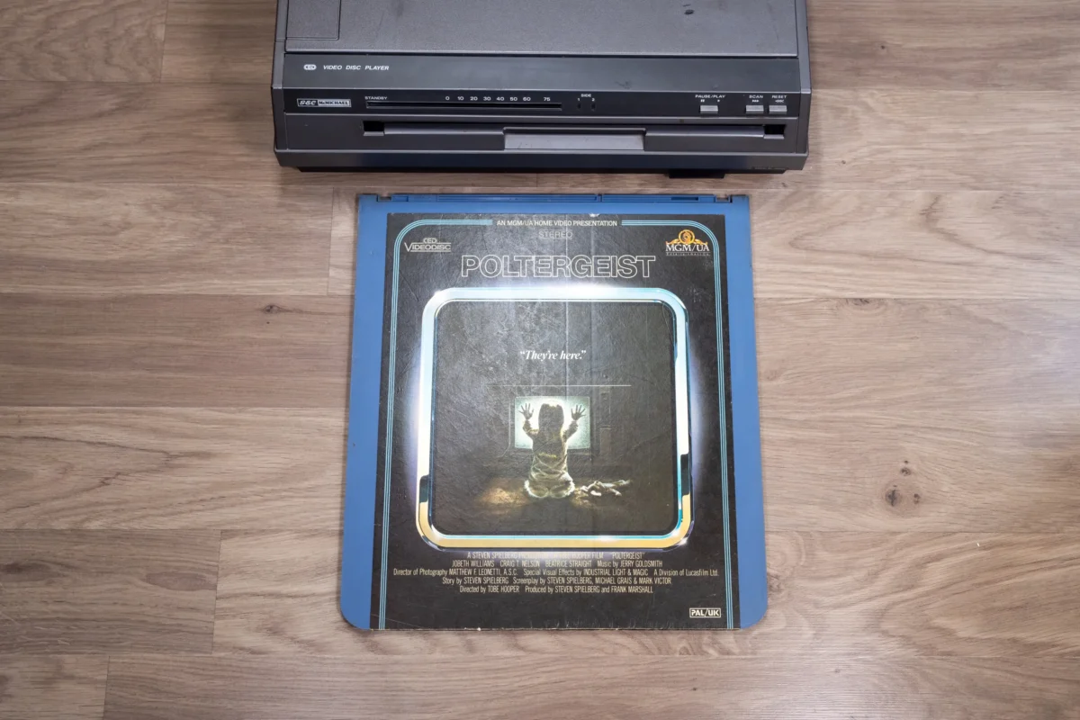DVD s filmem Poltergeist