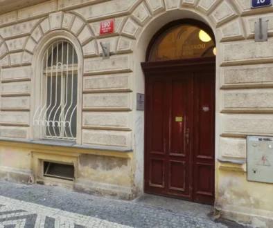 Dům s pečovatelskou službou.